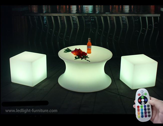 RGB Kleuren die Licht op Koffietafel met Verwisselbaar en Afstandsbediening veranderen