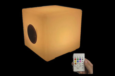 China 50cm Draagbaar Geleid Bluetooth Sprekers RGB Polyethyleen met 50000 Urenlevensduur fabriek